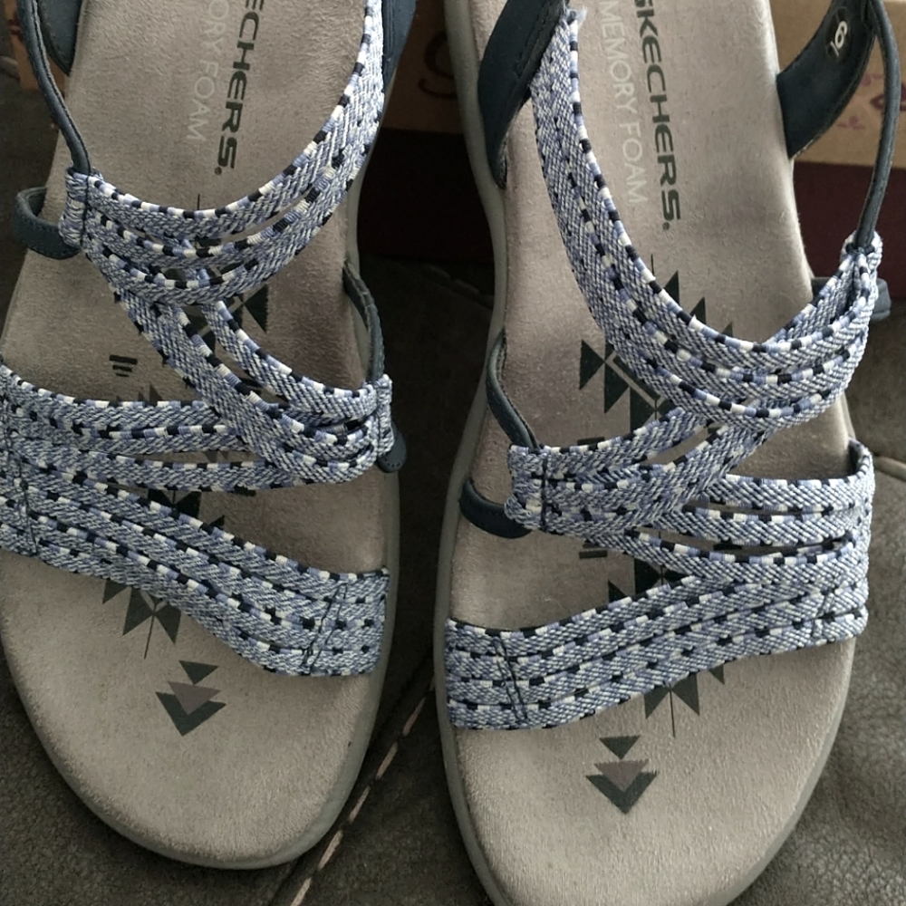 Skechers sz 6